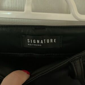 Reitmans signiture lether pants
